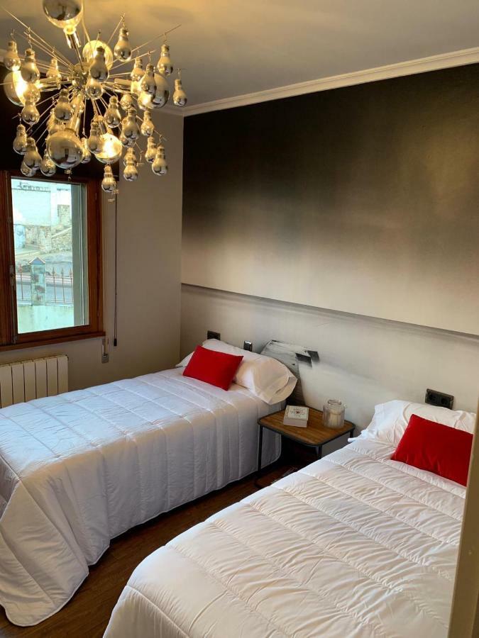 La Tita Villa San Ciprián Kültér fotó
